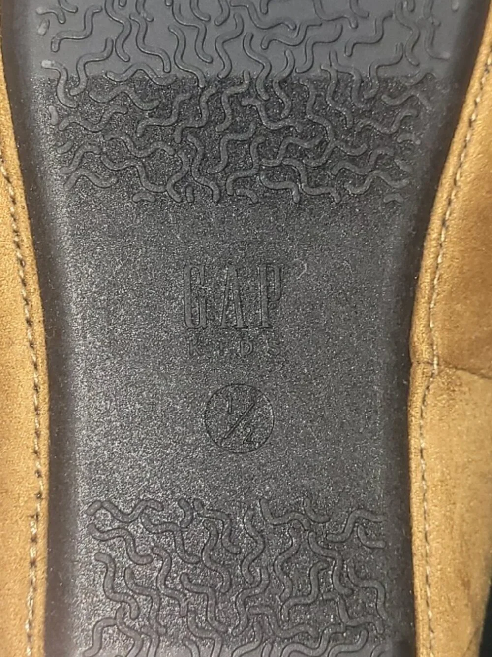 Gap Kids Size 1/2 Moccasin-Style Slippers
